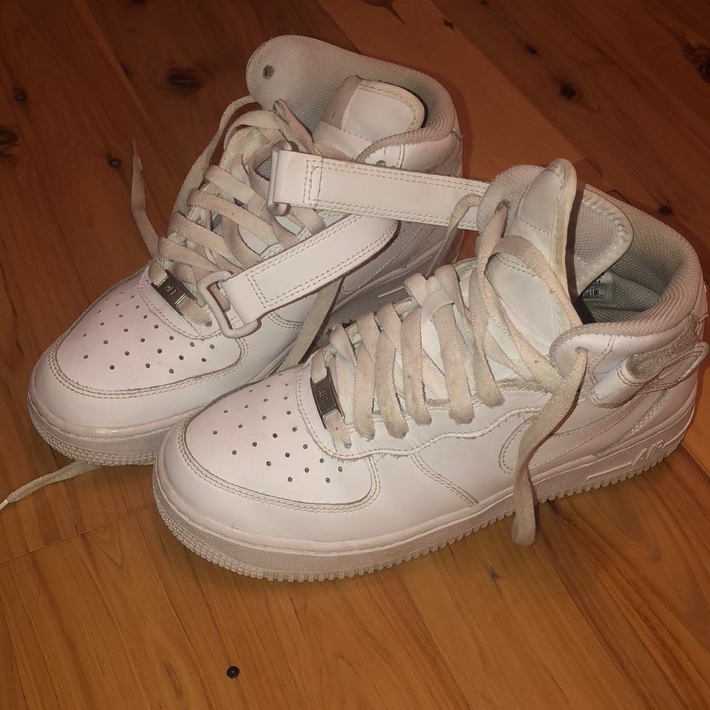 White High Top Nike Air Force 1